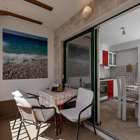 Apartments Carmen Makarska Exterior photo