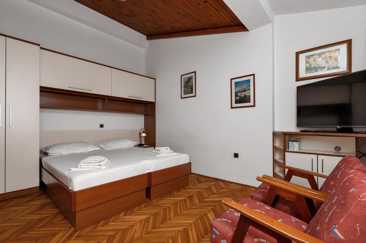 Carmen Apartment Makarska